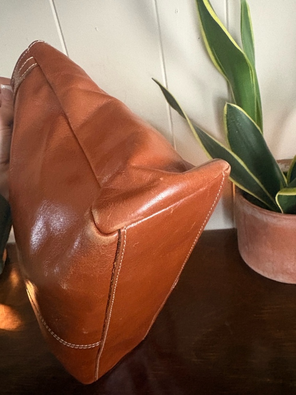 Patricia Nash Poppy Top Zip Tote shoulder bag. - Picture 6 of 9